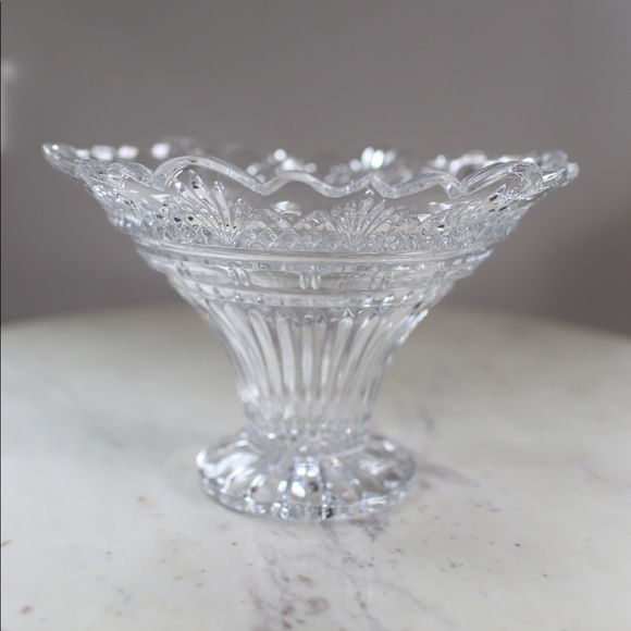 Crystal flared vase - Picture 2 of 8